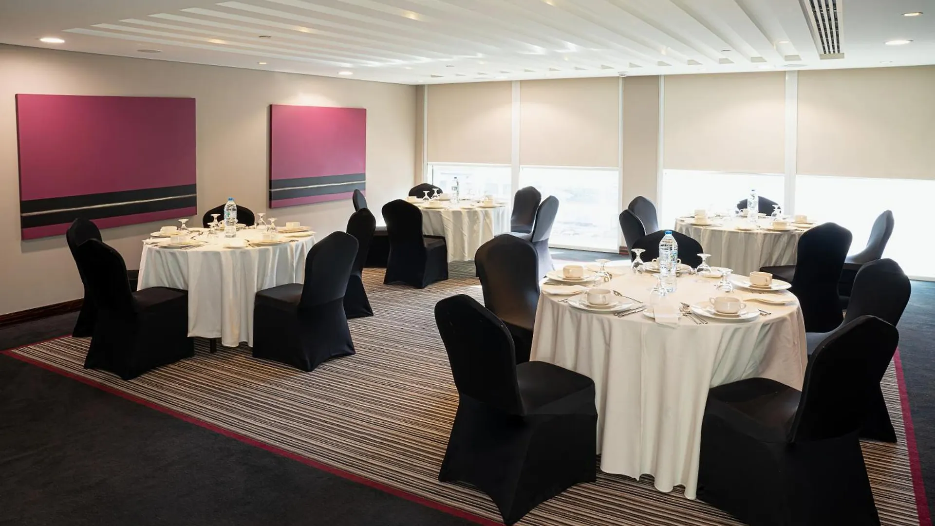 Centro Al Manhal By Rotana Hotel Abu Dhabi