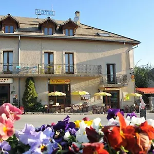 ** Hotel Chez Le Poète France
