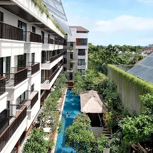 https://jambuluwuk-oceano-seminyak.ubudhotelsnow.com