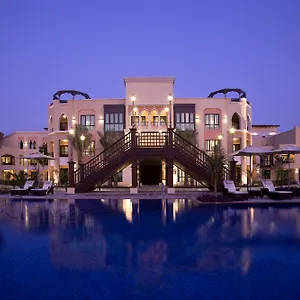 アパートホテル Shangri-la Qaryat Al Beri, アブダビ