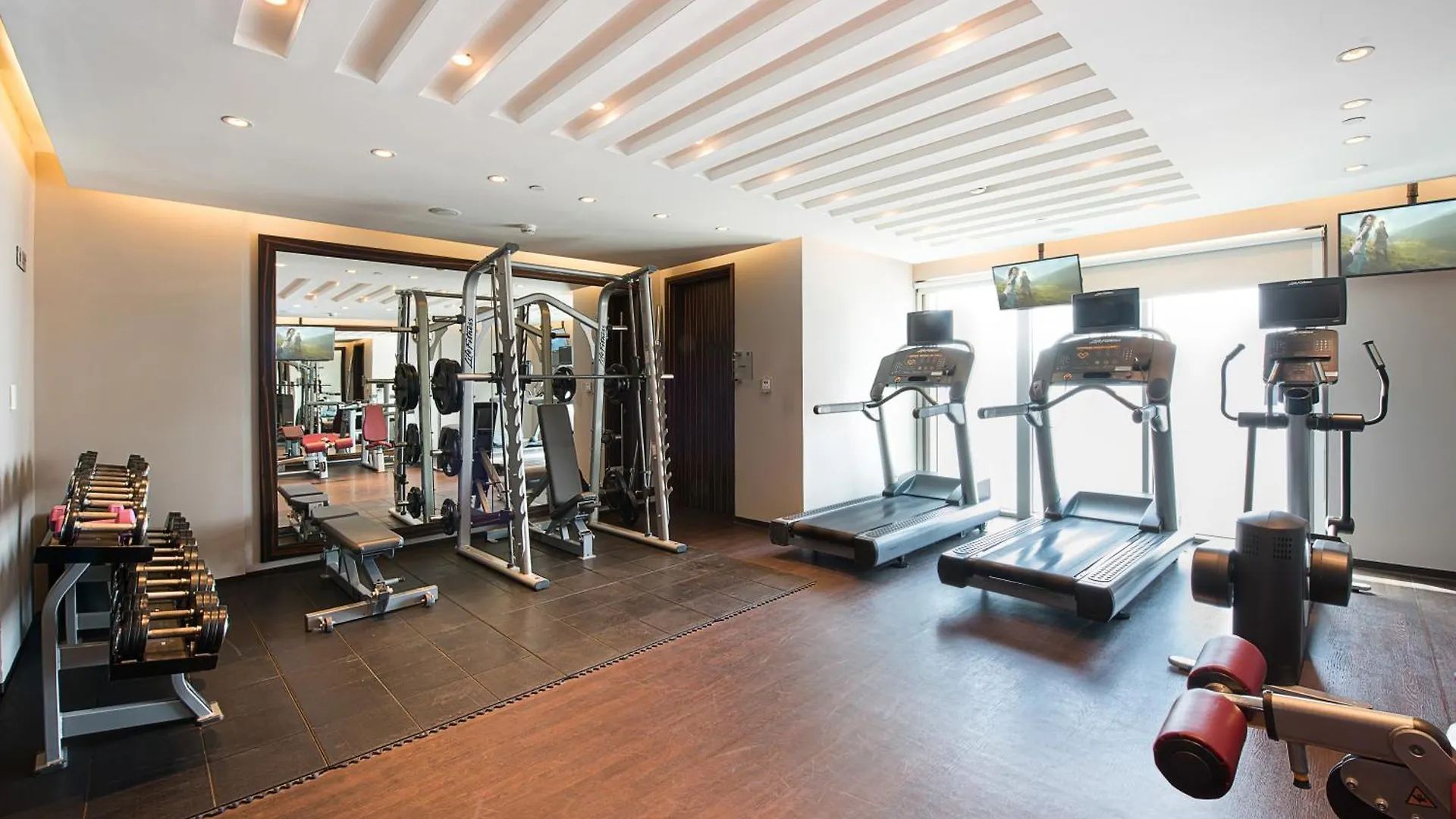 Centro Al Manhal By Rotana Hotel Abu Dhabi